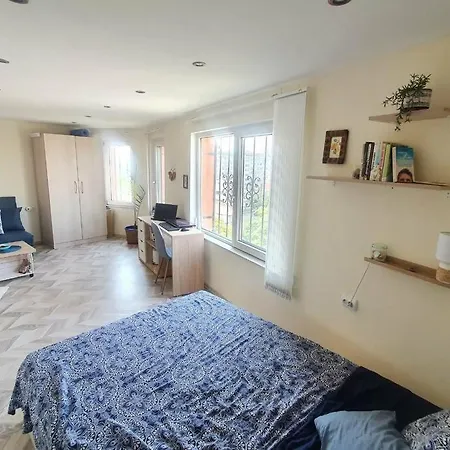 Sunset Dreams Apartment Burgas